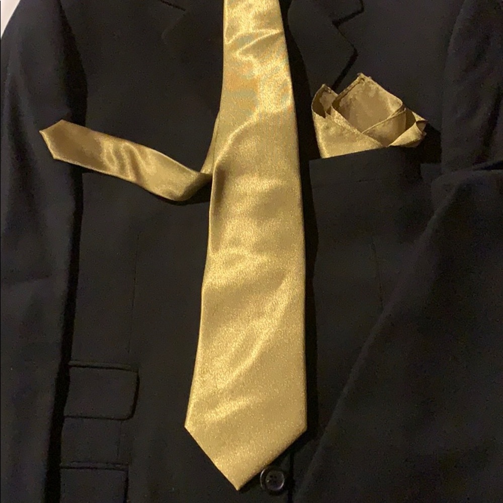 Man’s tie